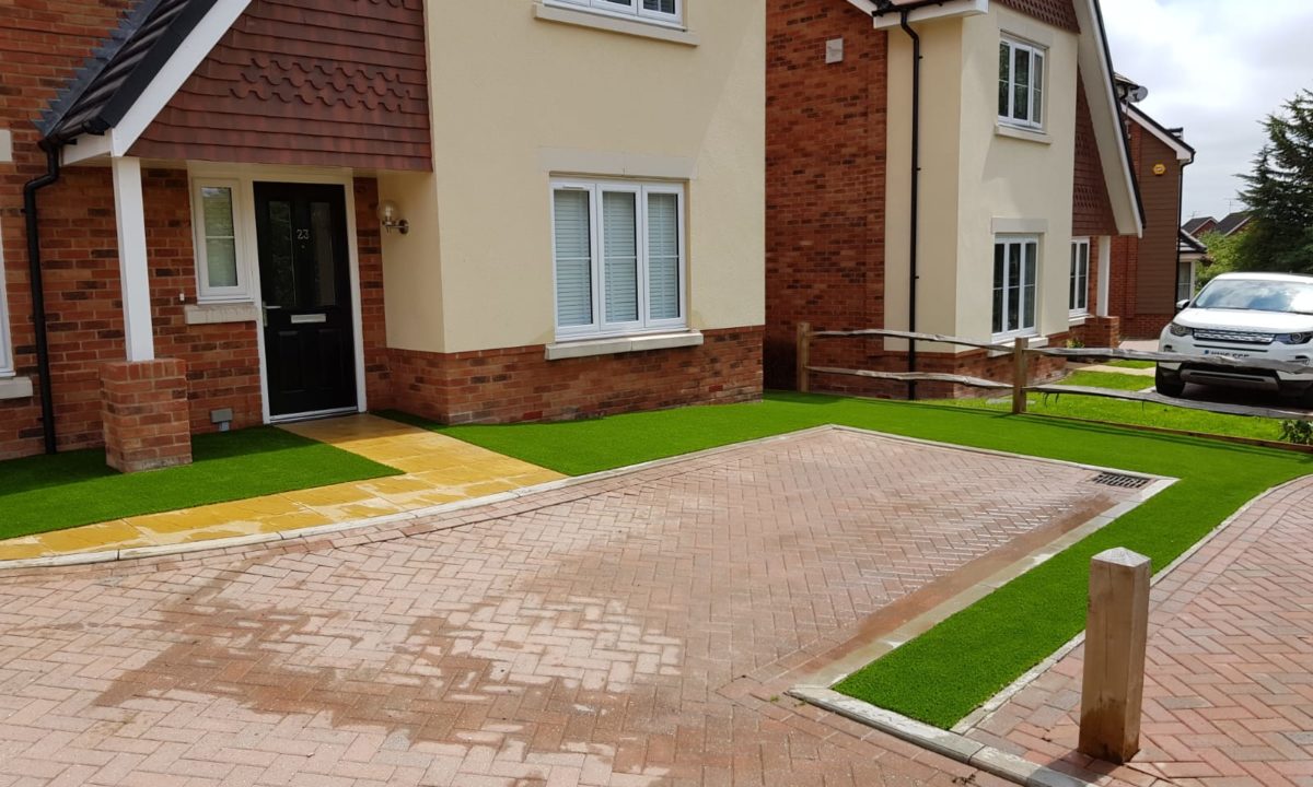 driveway after the artificial glass installation